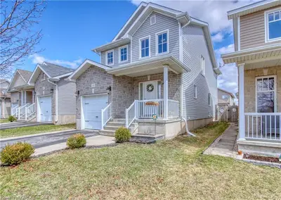 1198 Amanda Court, Kingston, On K7p 0c3