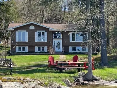 815 GRANITE HEIGHTS Lane, Leeds and the Thousand Islands, ON K0E 1N0