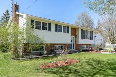 287 Academy Street, Stone Mills, On K0k 2s0