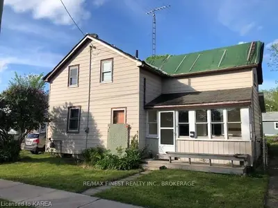 327 Stone Street N, Gananoque, On K7g 1y9