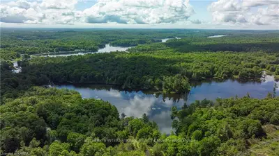 50 Lock Road Road, Rideau Lakes, On K0g 1e0