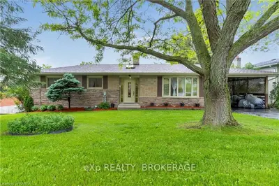 675 Palace Road, Greater Napanee, On K7r 1a6
