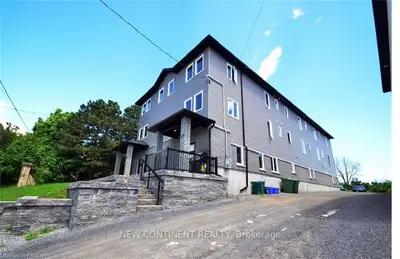 67-69 Gardiner Street, Kingston, On K7m 1a7