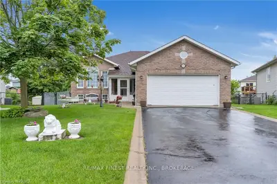 1624 Mimosa Court, Kingston, On K7p 3g7