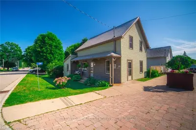 124 FORD Street, Leeds and the Thousand Islands, ON K0E 1N0