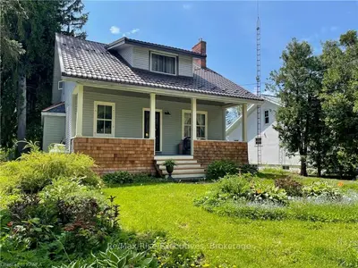 28 QUABBIN Road, Front of Yonge, ON K0E 1R0