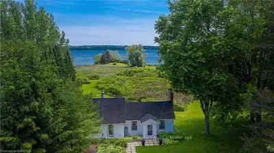 4661 Highway 2, Front Of Leeds & Seeleys Bay, On, K7g 2v5