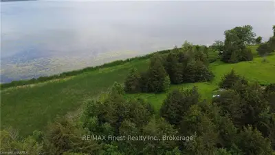 15a Cuthill Lane, Greater Napanee, On K7r 3k8