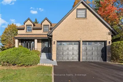 981 Alpine Court, Kingston, On K7p 1n8