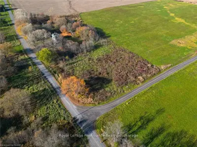 260 Carpenters Point Road, Frontenac Islands, On K0h 2y0