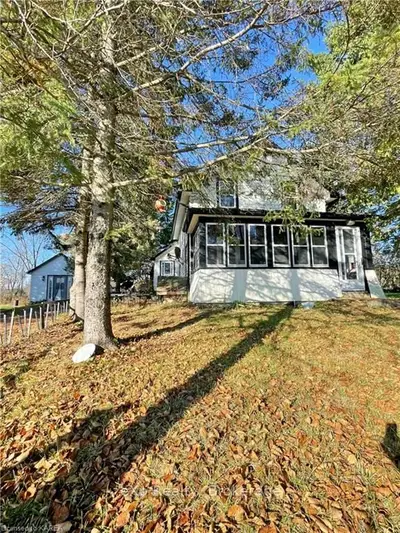 481 & 0 NAPANEE Road, Tweed, ON K0K 2L0