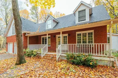 1604 Grousewood Lane, Kingston, On K7l 4v3