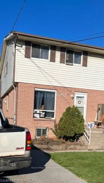 15 Weller Avenue, Kingston, On K7k 2t1