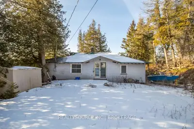 87 South Shore Drive, Stone Mills, On K0k 3g0