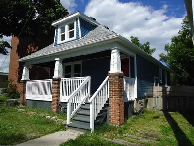 593 Victoria Street, Kingston, On K7k 4s1