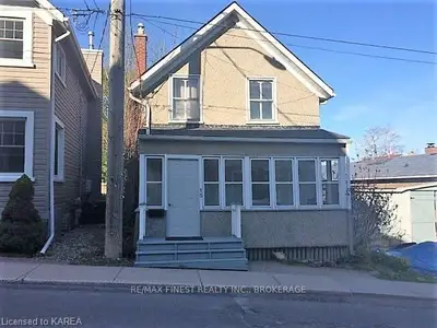 15 Ford Street, Brockville, On K6v 2m5