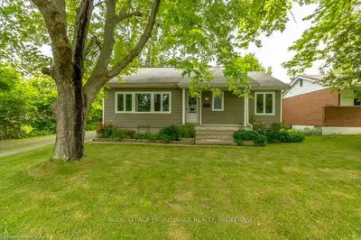 660 Steel Street, Gananoque, On K7g 2e5