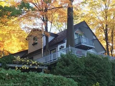 813 Broad Bay Lane, Leeds And The Thousand Islands, On K0h 2n0