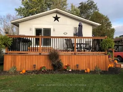315 Victoria Avenue, Gananoque, On K7g 2s6