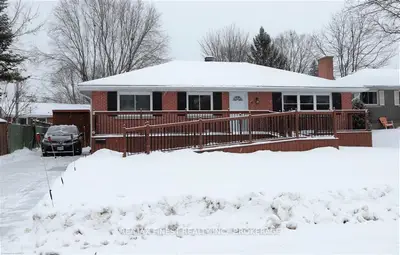 6 Somerset Place, Brockville, ON K6V 2A2