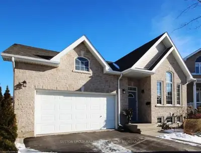 542 Nora Court, Kingston, ON K7K 7L9