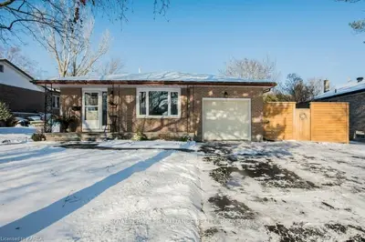 600 Stanford Street, Kingston, On K7m 6a1