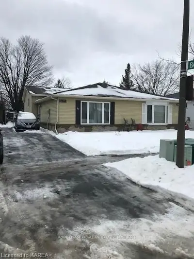 847 Cedarwood Drive, Kingston, ON K1P 1K7