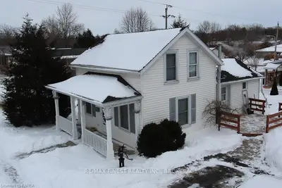 102 Water Street, Greater Napanee, On K7r 1v8