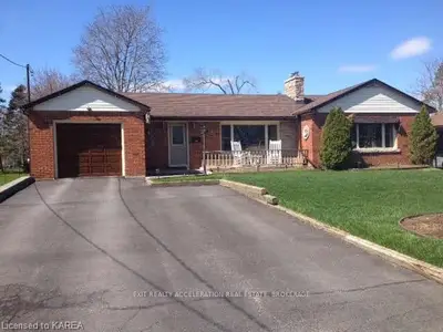 166 Simcoe Street, Greater Napanee, On K7r 2x7