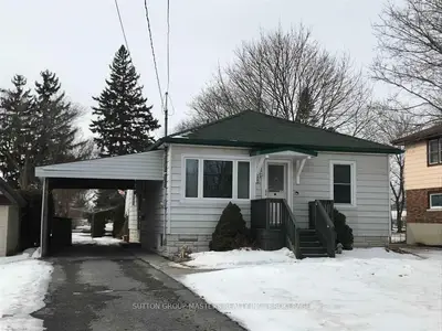 158 Simcoe Street, Greater Napanee, ON K7R 2X7