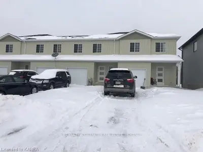 93 Kanvers Way, Greater Napanee, On K7r 3p9