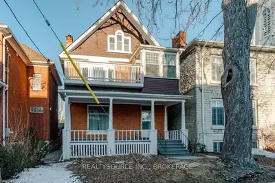 58 Clergy Street, Kingston, On K7l 3j1