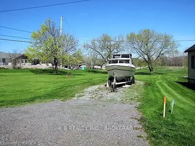 146 First Street, Deseronto, On K0k 1x0