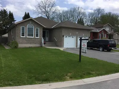1078 Fawn Court, Kingston, On, K7p 0a3