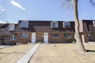 29 PRINCE OF WALES Drive, Belleville, ON K8P 2T5