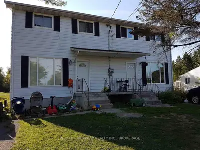 113 Hellen Street, Leeds And The Thousand Islands, On K0h 2n0