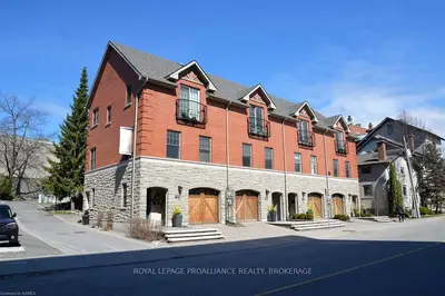 304 Wellington Street, Kingston, On K7k 2z3