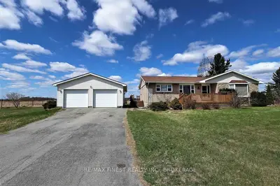1690 Highway 32, Front Of Leeds & Seeleys Bay, On, K7g 2v3