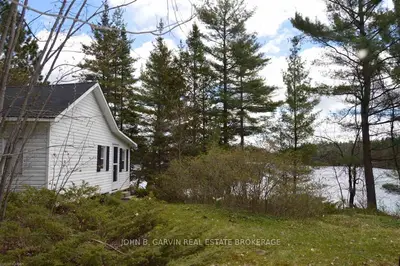 140e Benn's Ranch Road, Addington Highlands, On K0h 1k0