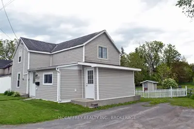 17 Blake Street, Greater Napanee, On K7r 3e2