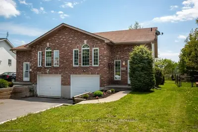 1262 Brackenwood Crescent, Kingston, On K7p 2w1