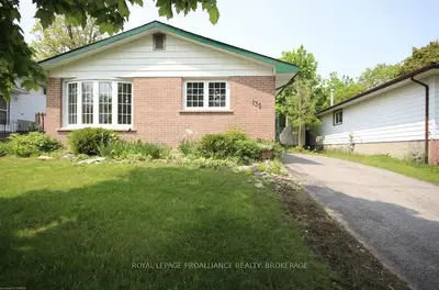 135 Calderwood Drive, Kingston, On K7m 6l5