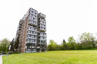 #1106 2 Mowat Avenue, Kingston, On, K7m 1k1