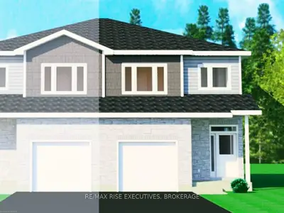 1214 Max Crescent, Kingston, ON K7P 0P3