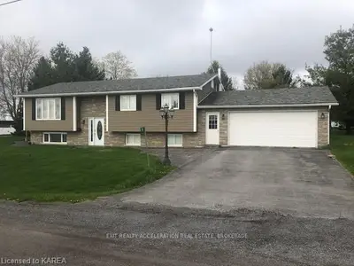8 Frisk Road, Greater Napanee, On K7r 3l2