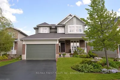 1071 Greenwood Park Drive, Kingston, On K7k 7o8