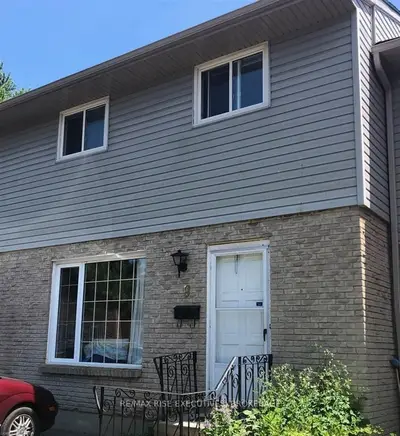 121 Rosemund Place 9, Kingston, On K7m 6z3