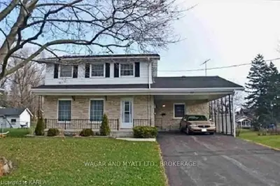121 UNION STREET, Greater Napanee, ON, K7R 2W2