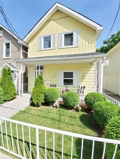 117 James Street, Kingston, On K7k 1z5