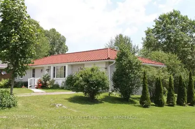 52 Grove Street, Stone Mills, On K0k 2s0